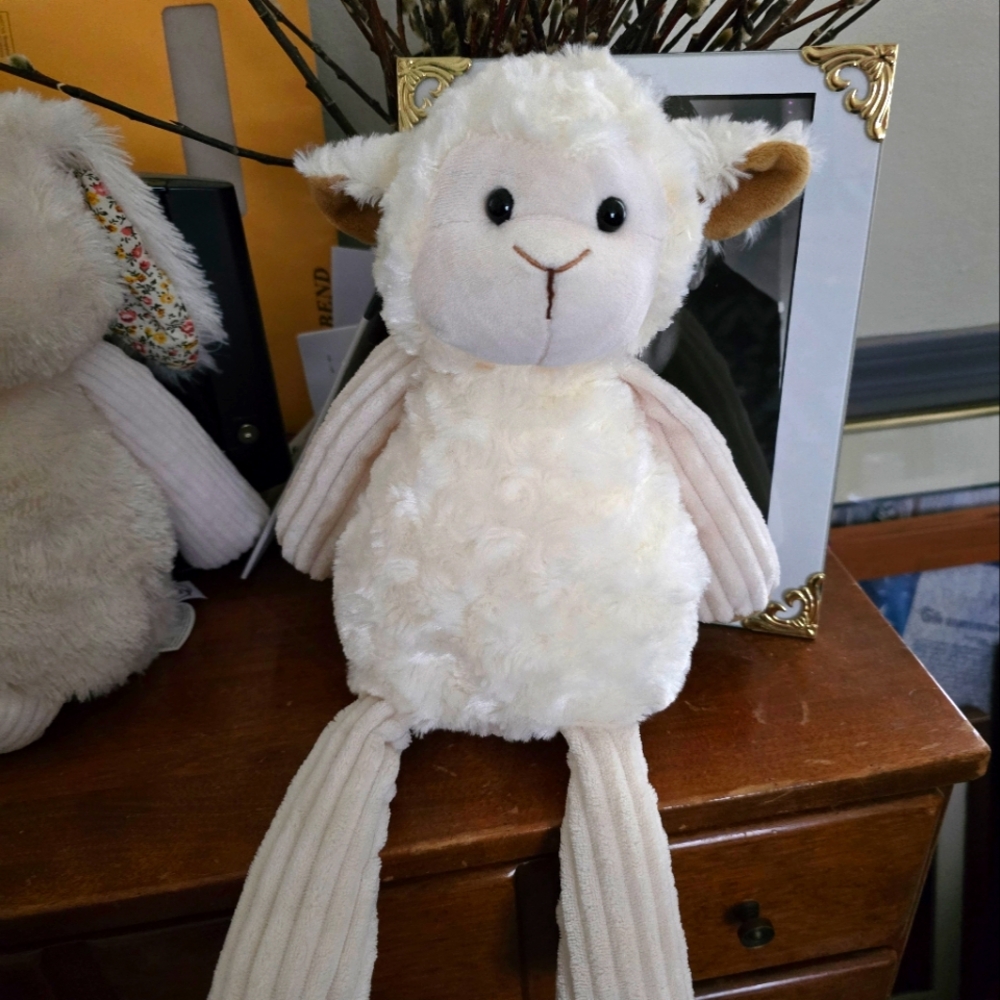Stuffed animal with box